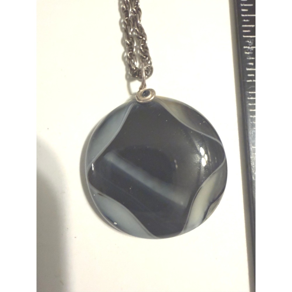 Vintage Banded‎ Agate Pendant Necklace Silver Tone Rope Chain Black White Grey